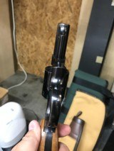 Smith and Wesson 19-4 (blue, 2.5 in, box) - 5 of 9