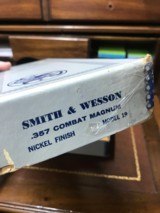 Smith and Wesson 19-5 (6 in, 3 Ts, box) - 10 of 10