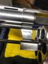 Colt Anaconda (4 in, box) - 3 of 7