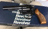 Smith and Wesson 10-11 (4 in, blue, rnd. Butt) - 1 of 8
