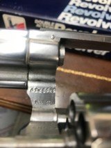 Smith and Wesson 66-1 (4 in, P and R) - 4 of 8