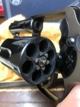 Smith and Wesson 13-2 (3 in, blue, orig box) - 8 of 9