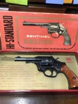 High standard sentinel deluxe (4in, box) - 2 of 8