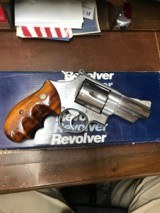 Smith and Wesson 629-2 (3 in, orig box) - 2 of 8