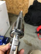 Smith and Wesson 629-2 (3 in, orig box) - 5 of 8