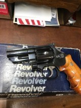 Smith and Wesson 29-3 (3 in, orig box) - 2 of 8