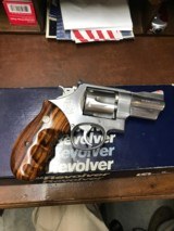 Smith and Wesson 624 (3 in, orig box) - 2 of 8