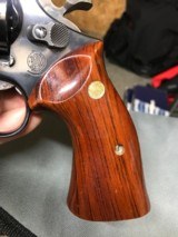 Smith and Wesson 19-4 (4 in, P and R!) - 5 of 8