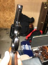 Smith and Wesson 19-5 ( 2 in, blue) - 3 of 5