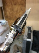 Smith and Wesson 19-3 - 3 of 6