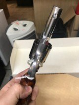 Smith and Wesson 629-2 (3 in, combats) - 5 of 6