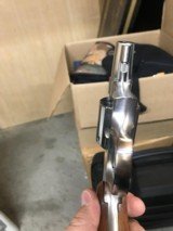 Smith and Wesson 64-2 (2 in, stainless) - 6 of 6