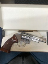 Smith and Wesson 66-1 (4 in, P and R) - 2 of 6