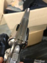 Smith and Wesson 650 (3 in, stainless, targets) - 4 of 6