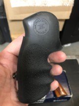 Smith and Wesson 25-9 (5 in, targets, box) - 4 of 11