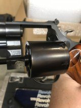 Smith and Wesson 25-9 (5 in, targets, box) - 9 of 11