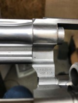 Smith and Wesson 624 (6.5 in, targets) - 5 of 6