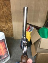 Smith and Wesson 686-5 (6in, wood grips) - 4 of 6