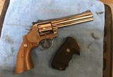 Smith and Wesson 686-5 (6in, wood grips) - 1 of 6