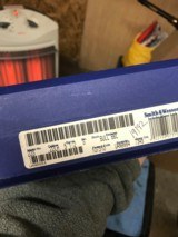 Smith and Wesson 22S (5 in, VR, box) - 3 of 7