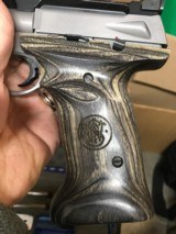 Smith and Wesson 22S (5 in, VR, box) - 6 of 7