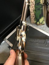 Smith and Wesson 27-2 (3.5 in, nick, S prefix) - 5 of 8