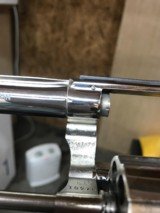 Smith and Wesson 15-4 (4 in, nickel) - 5 of 7
