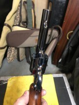 Smith and Wesson 57 (4 in, blue) - 4 of 8