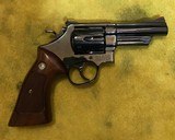 Smith and Wesson 57 (4 in, blue) - 2 of 8