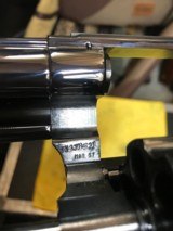 Smith and Wesson 57 (4 in, blue) - 3 of 8