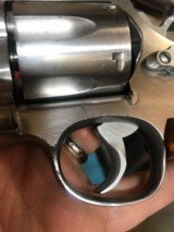 Smith and Wesson 657 (6 in, targets) - 5 of 7