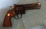 Colt Diamondback (4 in, 38 spl.) - 2 of 5