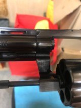 Colt Diamondback (4 in, 38 spl.) - 4 of 5