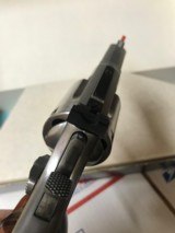 Smith and Wesson 686-3 (2 in, orig box) - 3 of 6