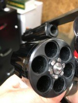 Smith and Wesson 29-2 (4 inch, blue) - 3 of 11