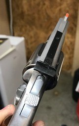 Smith and Wesson 66-2 (2 in, stainless) - 6 of 7