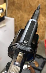 Smith and Wesson 27-2 (3 1/2 in, blue) - 5 of 7