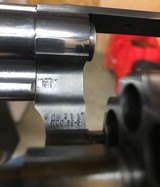 Smith and Wesson 29-5 (8 3/8ths, blue) - 5 of 6