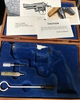 Smith and Wesson 27-2 (3.5 in, box, AMAZING!) - 6 of 9