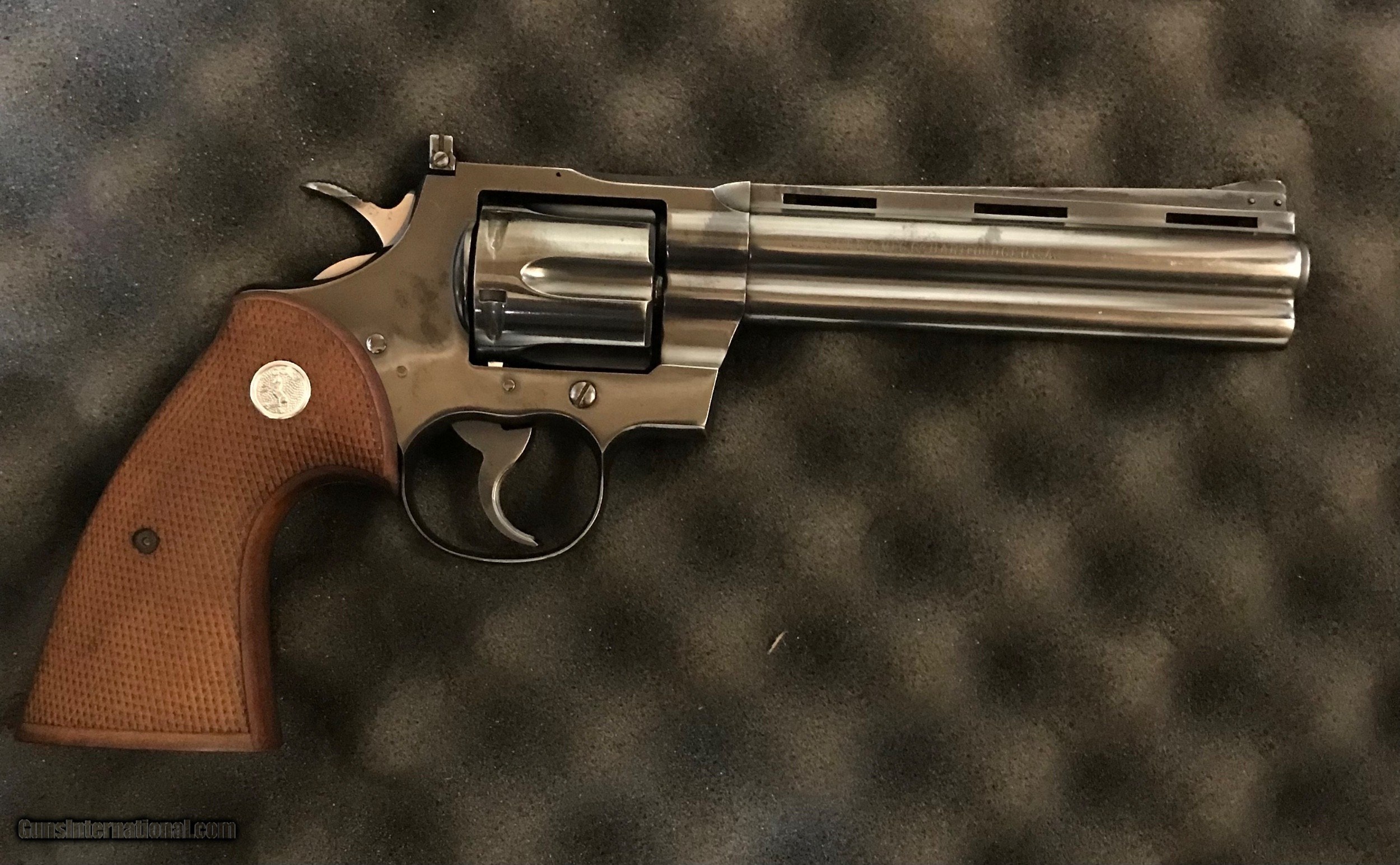 Colt Python (6 in, blue, 1957!)