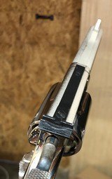 Smith and Wesson 19-4 (4 in, nickel) - 5 of 6