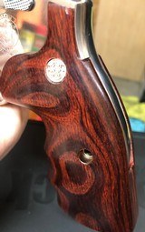 Smith and Wesson 686-5 (4 in, targets) - 3 of 6