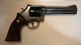 Smith and Wesson 586-1 (6 in, blue) - 1 of 6