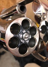 Smith and Wesson 29-2 (4 in, nickel) - 6 of 7