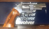 Smith and Wesson 624 (4 in, box, tools) - 1 of 9