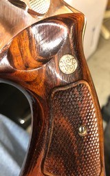 Smith and Wesson 27-2 (6 in, nick, p and r) - 7 of 7