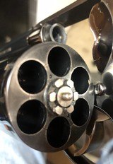 Smith and Wesson 25-2 (6 in, blue) - 3 of 7