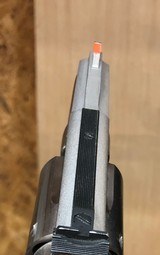Smith and Wesson 66-1 (2 1/2 in, p and r) - 7 of 7