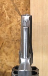 Smith and Wesson 624 (Lew Horton, 3 in) - 4 of 5