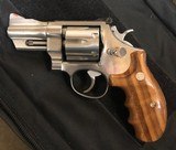 Smith and Wesson 624 (Lew Horton, 3 in) - 2 of 5